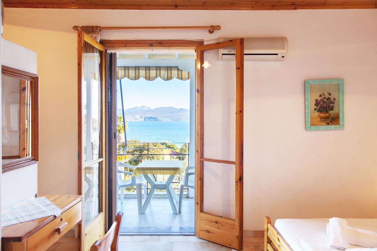 尼基亚娜Fraxi Beach公寓式酒店 外观 照片